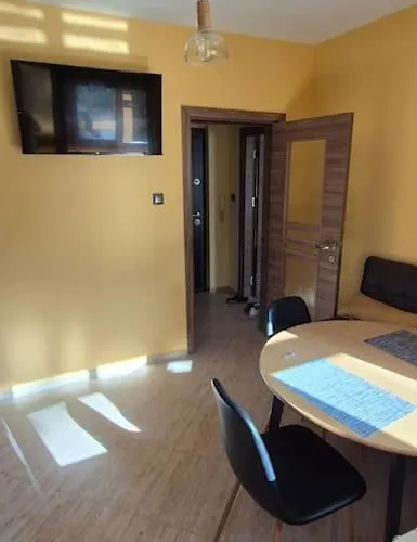 Apartament уютен двустаен